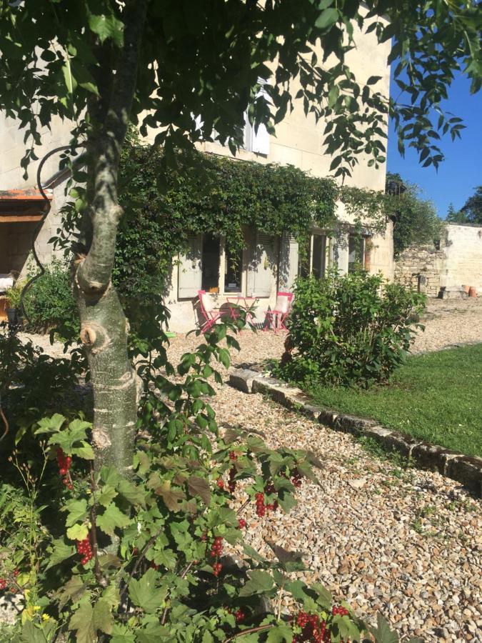 Saint-Meme-les-Carrieres Suite Familiale- Deux Chambres מראה חיצוני תמונה