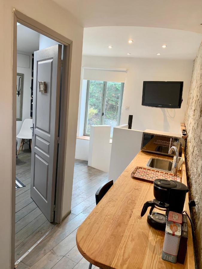 Saint-Meme-les-Carrieres Suite Familiale- Deux Chambres מראה חיצוני תמונה